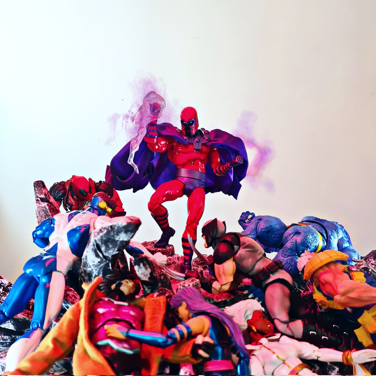 🧲
#Magneto
#Deadpool
#Deadpool3
#Wolverine
#cyclops
#gambit
#psylocke
#storm
#beast
#cable
#XMen
#Marvel
#MAFEX
#shf
#MarvelStudios
#figurephotography
#toycommunity
#ACTIONFIGURES
#toyphotogallery 
#toyphotooftheday 
#toyphotography
#toyphoto
#toycommunity
#toycollector
#OniOne