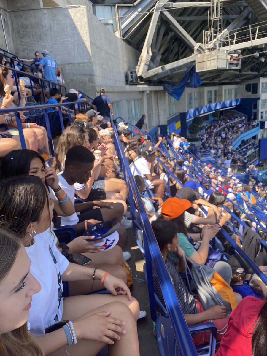 Great Grad trip for our grade 8’s @St_EVAN_Caledon . We went to the C.N., a Blue Jay’s game, Ripley’s and dinner! With @mlleraso and @mrdonof . More pictures to follow!