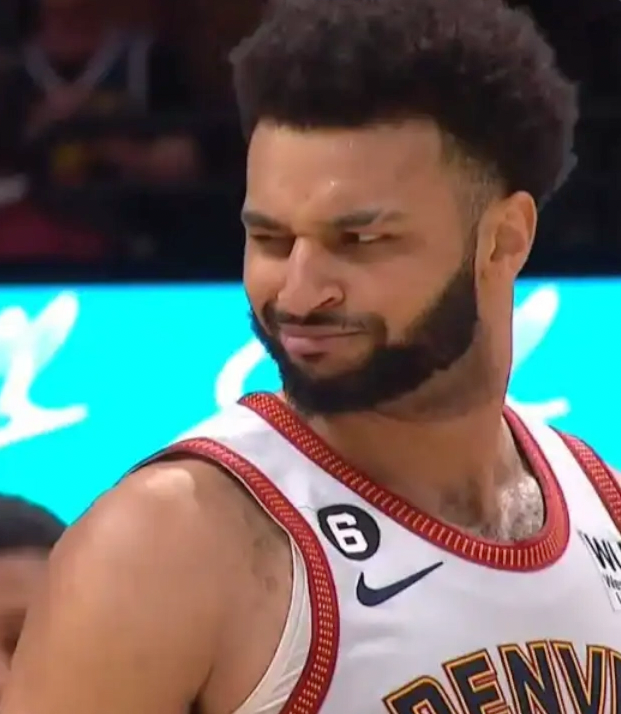 DenverChannel's tweet photo. Mood heading into the fourth #MileHighBasketball #BringItIn https://t.co/bIZNQBew5y