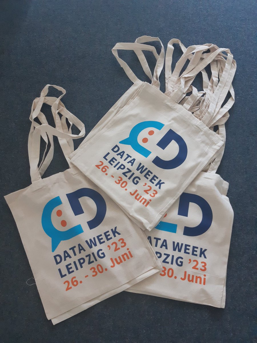 📣 Nun endlich sind sie da!! Unsere schicken #DWL23 Beutel. Sie kommem ab dem 26. Juni zum Einsatz! Wer einen haben möchte, sollte sich noch schnell ein Ticket für die #DataWeekLeipzig sichern. 👉 pretix.eu/infai/dataweek…