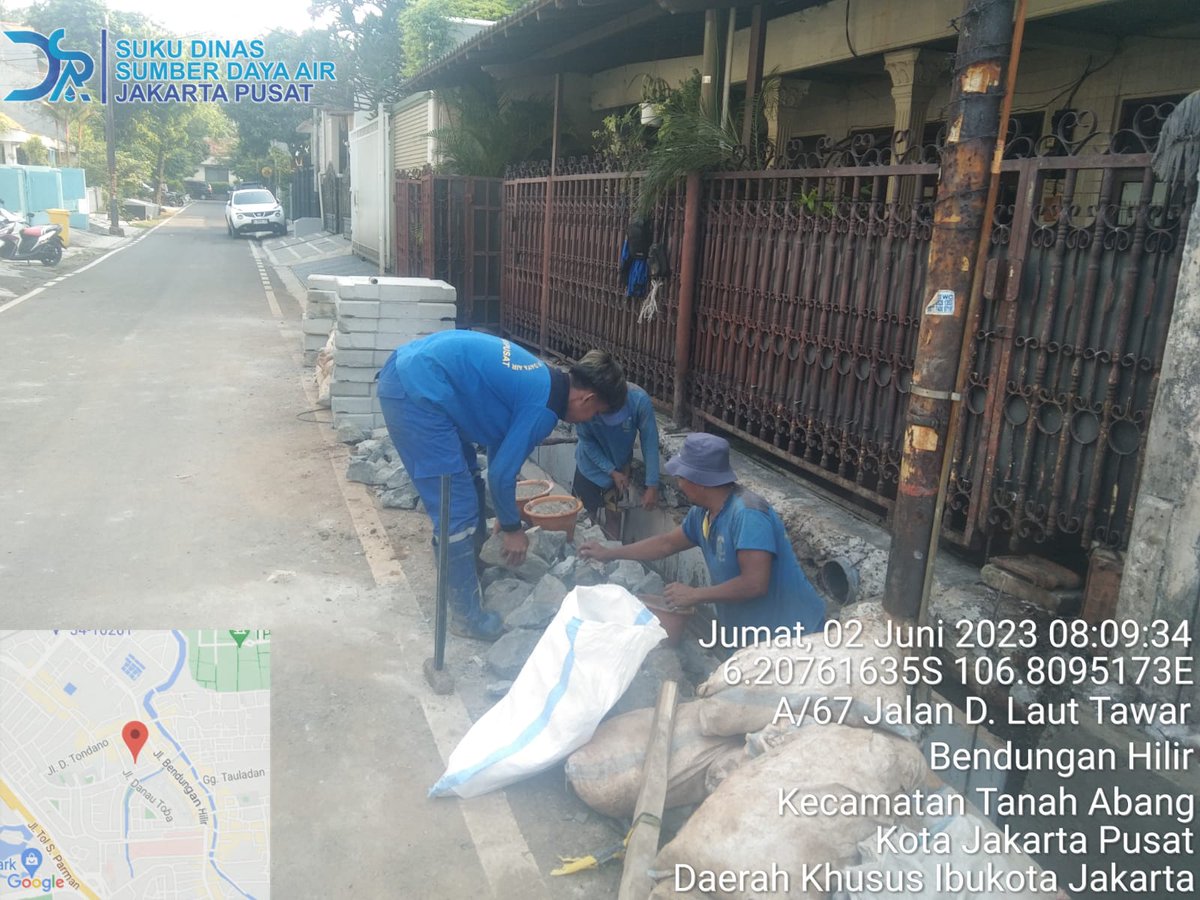 Kegiatan perbaikan saluran air Jl. Danau Laut Tawar Kel. Bendungan Hilir Kec. Tanah Abang
@DKIJakarta
@BPBDJakarta
@BeritaJakarta
#PasukanBiru 
#SiagaTanggapGalang
#OperasiSiagaIbuKota
#JagaJakarta
#JAKI
#SuksesJakartauntukIndonesia