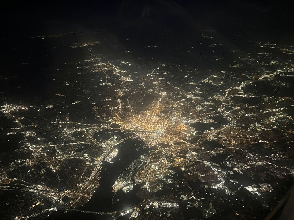 eweather-on-twitter-this-is-how-washington-dc-looks-at-night-from