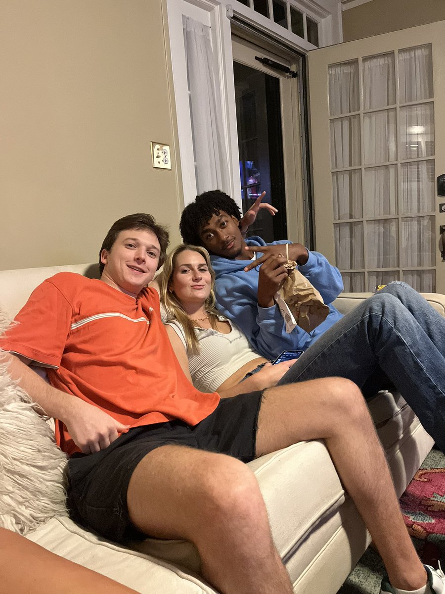 BenBurris18's tweet photo. Just hanging out with some good friends tonight #AcrossTheSpiderVerse #game1 #freepointer https://t.co/5Uf2rrmaTc