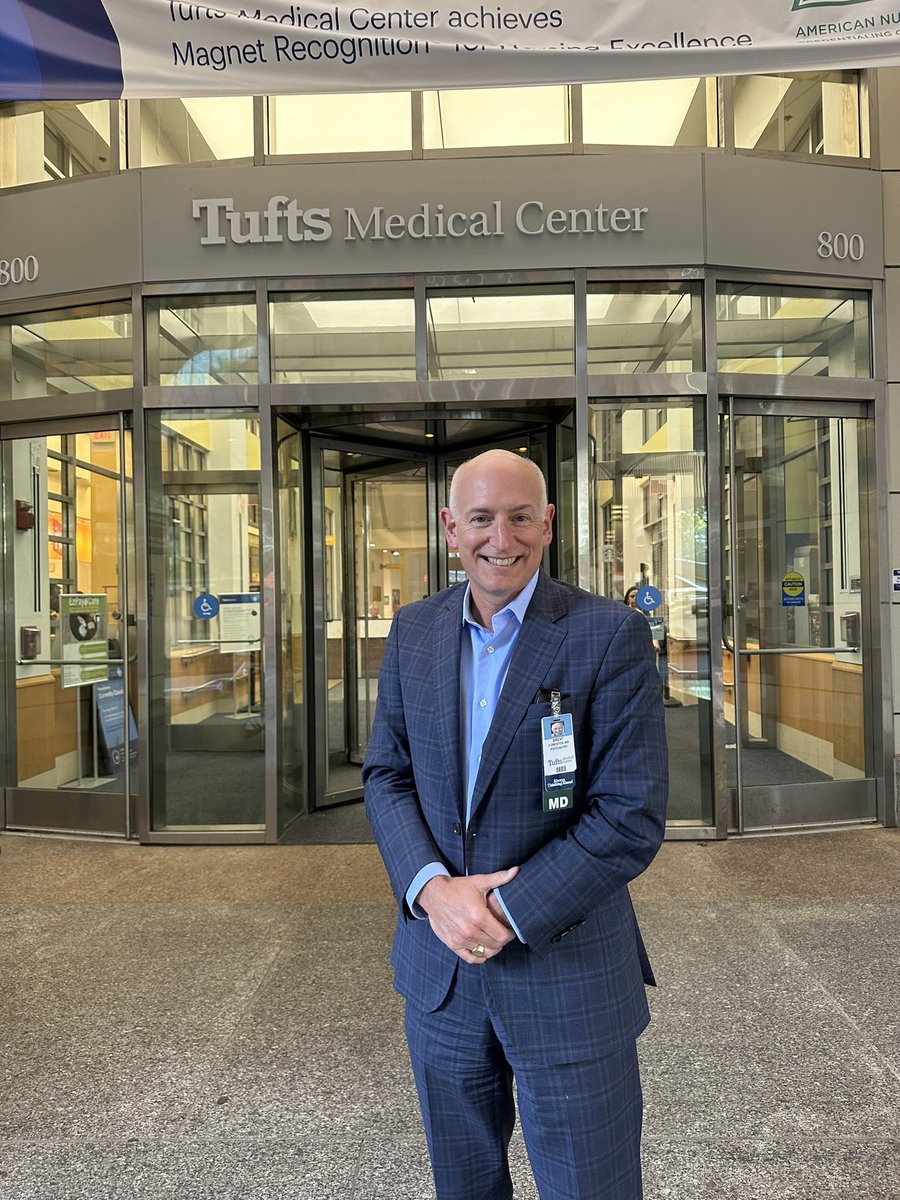 Thanks to my colleagues for a very warm welcome on my first day as chair of psychiatry at Tufts Medical Center, Tufts University School of Medicine and Director of Behavioral Health for Tufts Medicine. Looking forward to all that we can do together! #TuftsMedicine #MentalHealth