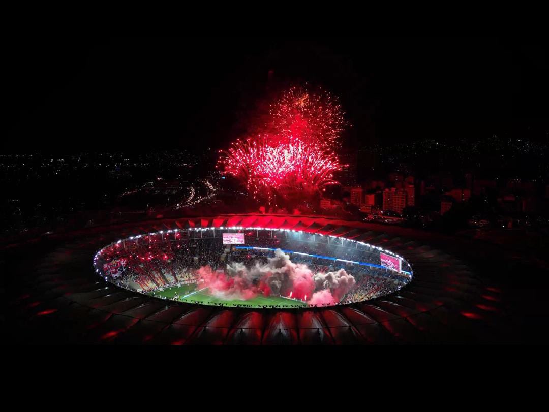 Maracanã. O epicentro do universo. #CRF #VamosFlamengo.