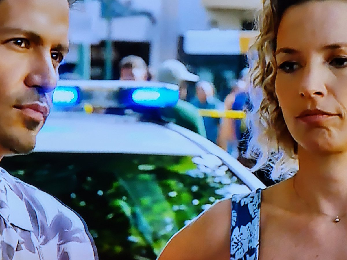 lmk66's tweet photo. The Childs scenes hurt. I'm just sayin'. #miggins #Magnum #Higgins #MagnumPI @magnumpi @Nbc @NBCUniversal @peacock https://t.co/LogbuPLMM1
