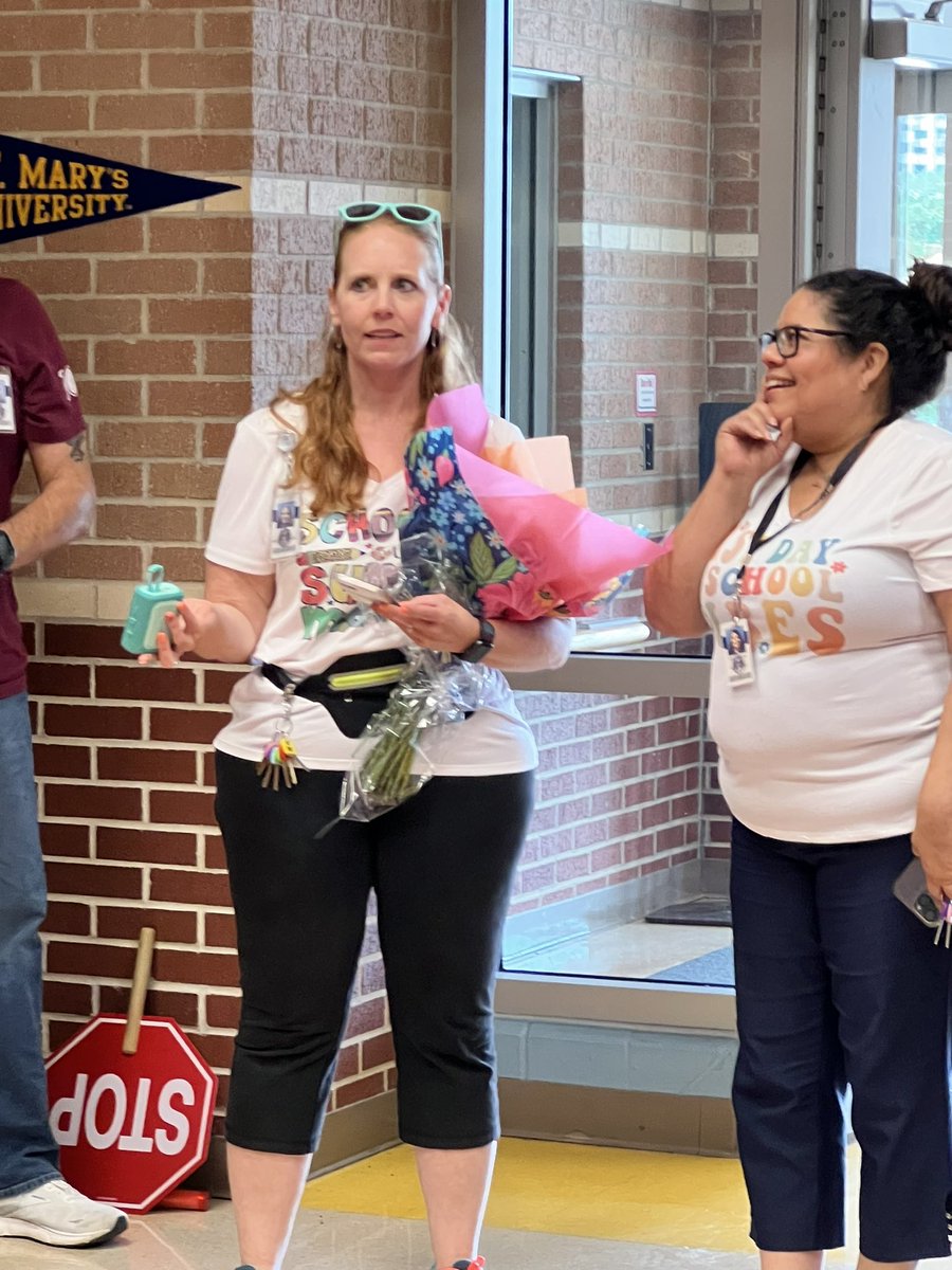 Mrs. I. Hurt tweet media