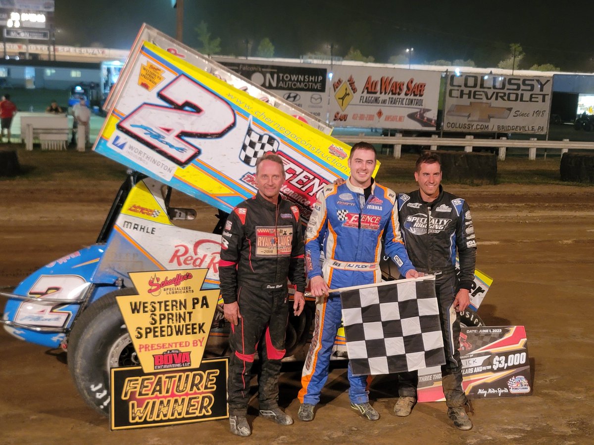 Winner on Night 2 of <a href="/WesternPASpdwk/">Western PA Speedweek</a> at <a href="/PAMotorSpeedway/">PPMS 🏁</a>!!!

I cant tell you what a blessing it is to race with these 2 drivers. Both filled with talent from head to toe. 

3 more nights to go!

Red Robin Burgers on me tonight!