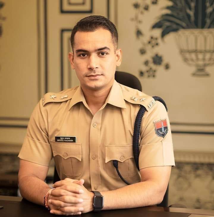 भरतपुर में आपका स्वागत है श्री मृदुल कच्छावा जी 🙏🏻🙏🏻
#पुलिस_अधीक्षक_भरतपुर