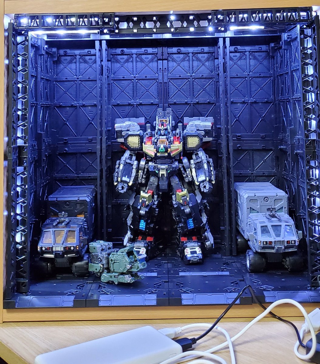 山田化学さんの連結ディスプレイベースを使って余ってたカラーBOXを