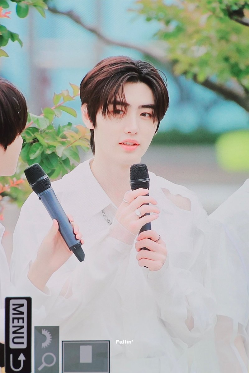 𝙁𝙖𝙡𝙡𝙞𝙣’ tweet media