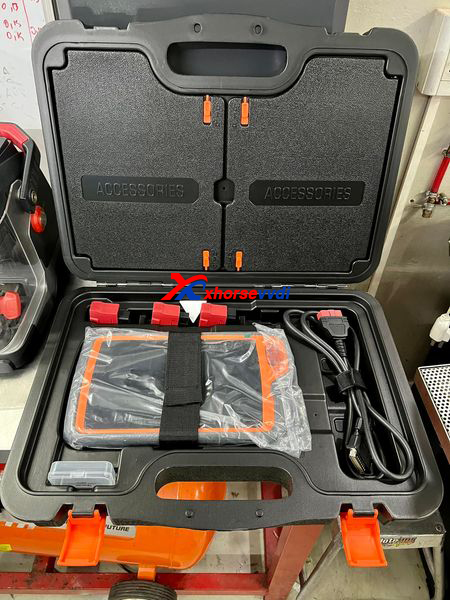 Xhorsevvdi's tweet photo. New #xhorse Key Tool Plus Arrived 💪
CRE: Juan Pablo Diaz from Argentina 😎
#keytoolplus #DOLPHINXP005L #keyreader #locksmith #keyprogramming #keyprogrammer https://t.co/PpNFkyPRqK