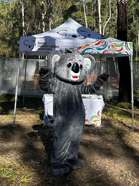 Come and meet us ‘up in lights’ next Friday, 9 June, at ArtWalk. It's a fabulous night of art and fun, and we will be sharing information with some great creative koala kids activities. You'll also meet Kasey, our koala mascot! #artwalk #destinationportmacquarie #visitnsw