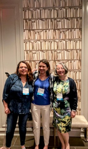Excellent hospitality <a href="/Georgetown/">Georgetown University</a> Centering the Humanities Summer Seminar <a href="/MLAnews/">MLA News</a> #MLA_ADE @cubanoidprof #leadership #ProfessionalDevelopment Centering the Humanities in the Age of AI 👏 Day 1.  A gift to learn from @MLA_ALD President Luciana Fellin + exec Cmte <a href="/JenWilliam11/">Jen William</a>