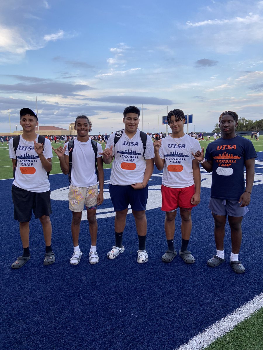 We’re up next! #RocketPride #studentathletes #BirdsUp Thank you to the @UTSAFTBL staff for your time and thanks to Coach @AaronGreen22 for the love. @coachsotopop @JISD_ATHLETICS @__ak_17 @thomas_ndale @SaulPuente08 @KalebNed @EJRicksIII @IanGerstner