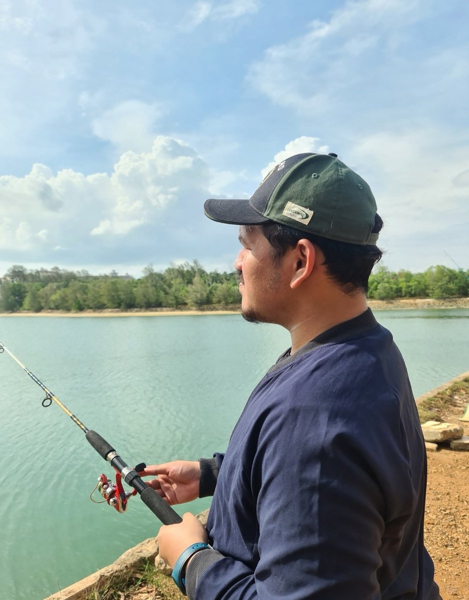 Marine Biologist during study week.