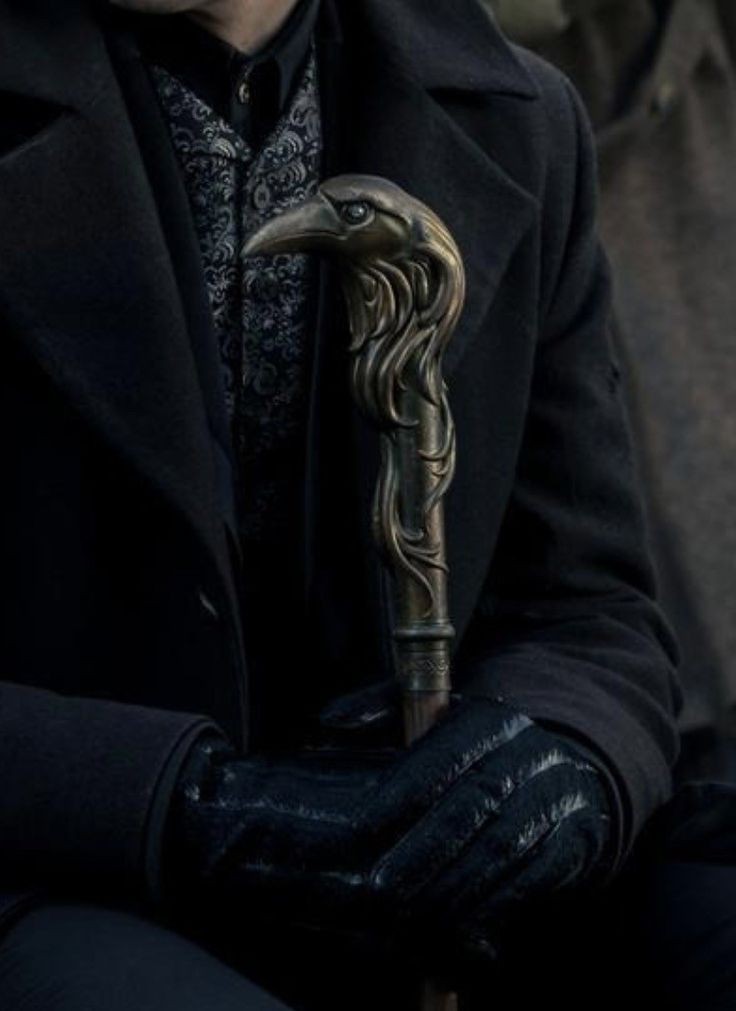 addys_reading's tweet photo. 'Six Of Crows'
Leigh Bardugo
—  ★★★★★

"𝘈𝘯𝘥 𝘸𝘩𝘢𝘵 𝘨𝘰𝘥 𝘥𝘰 𝘺𝘰𝘶 𝘴𝘦𝘳𝘷𝘦, 𝘵𝘩𝘦𝘯?”
“𝘞𝘩𝘪𝘤𝘩𝘦𝘷𝘦𝘳 𝘸��𝘭𝘭 𝘨𝘳𝘢𝘯𝘵 𝘮𝘦 𝘨𝘰𝘰𝘥 𝘧𝘰𝘳𝘵𝘶𝘯𝘦.” https://t.co/QcmXWazosC