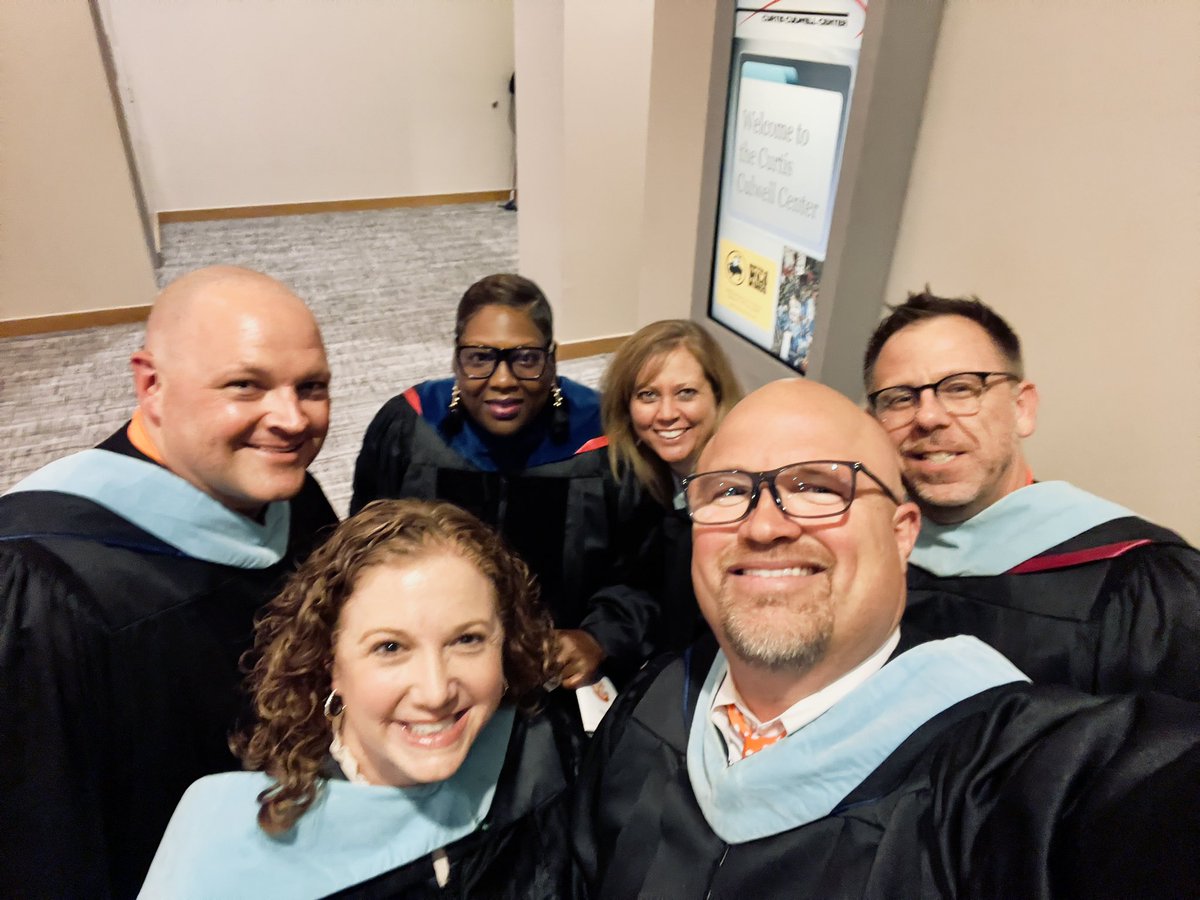 Congratulations to the amazing <a href="/kevinwsamples/">Kevin Samples</a> who is leaving a legacy of excellence as he closes this chapter as the principal of <a href="/Rockwall_HS/">RockwallHighSchool</a> &amp; enters an exciting new chapter as the Executive Director of @SecondaryRISD! 🧡🙌🧡