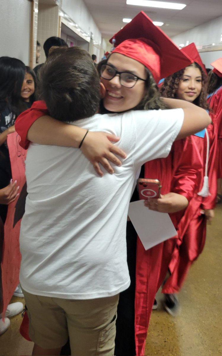 elbigfred's tweet photo. Big moment between my daughter and son as she walked the halls of her middle school! One more day for my Senior! Socorro class of '23! Thanks @Jirish61 for the pic. #GoBulldogs #FormerWarrior #FormerMustang #FutureIronhawk https://t.co/CYRncnauge