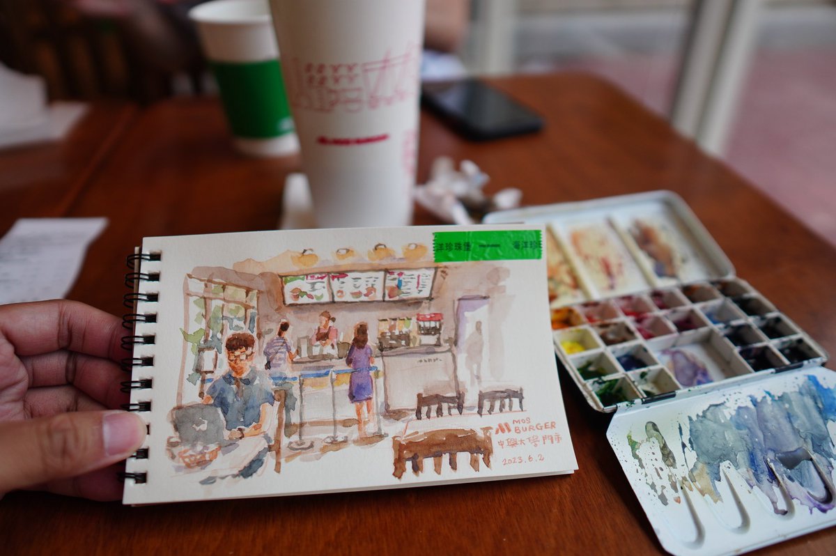 linchiangwen's tweet photo. 台中市南區 摩斯漢堡興大店
#手繪 #插畫 #速寫 #urbansketchers #urbansketching #usk #urbansketch #台中 #Taichung #Taiwan #水彩 #watercolor #watercolour #鋼筆 #手帳 #shinhanpwc #shinhan #速寫台中 #urbansketcherstaichung #mosburger #摩斯漢堡 #中興大學 https://t.co/D1nu4pyNXn