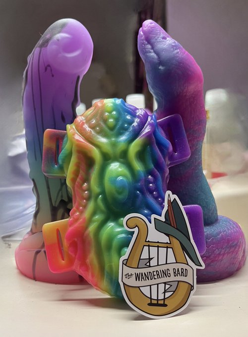 Got three new friends in the mail today. They&rsquo;re sooooo beautiful!! Made by: @BardToys  they have some<a href="/tag/tattoo"class="tags"><span>#tattoo</span></a><a href="/tag/pinkhairdontcare"class="tags"><span>#pinkhairdontcare</span></a><a href="/tag/wigs"class="tags"><span>#wigs</span></a><a href="/tag/findom"class="tags"><span>#findom</span></a><a href="/tag/tattooedmodel"class="tags"><span>#tattooedmodel</span></a>