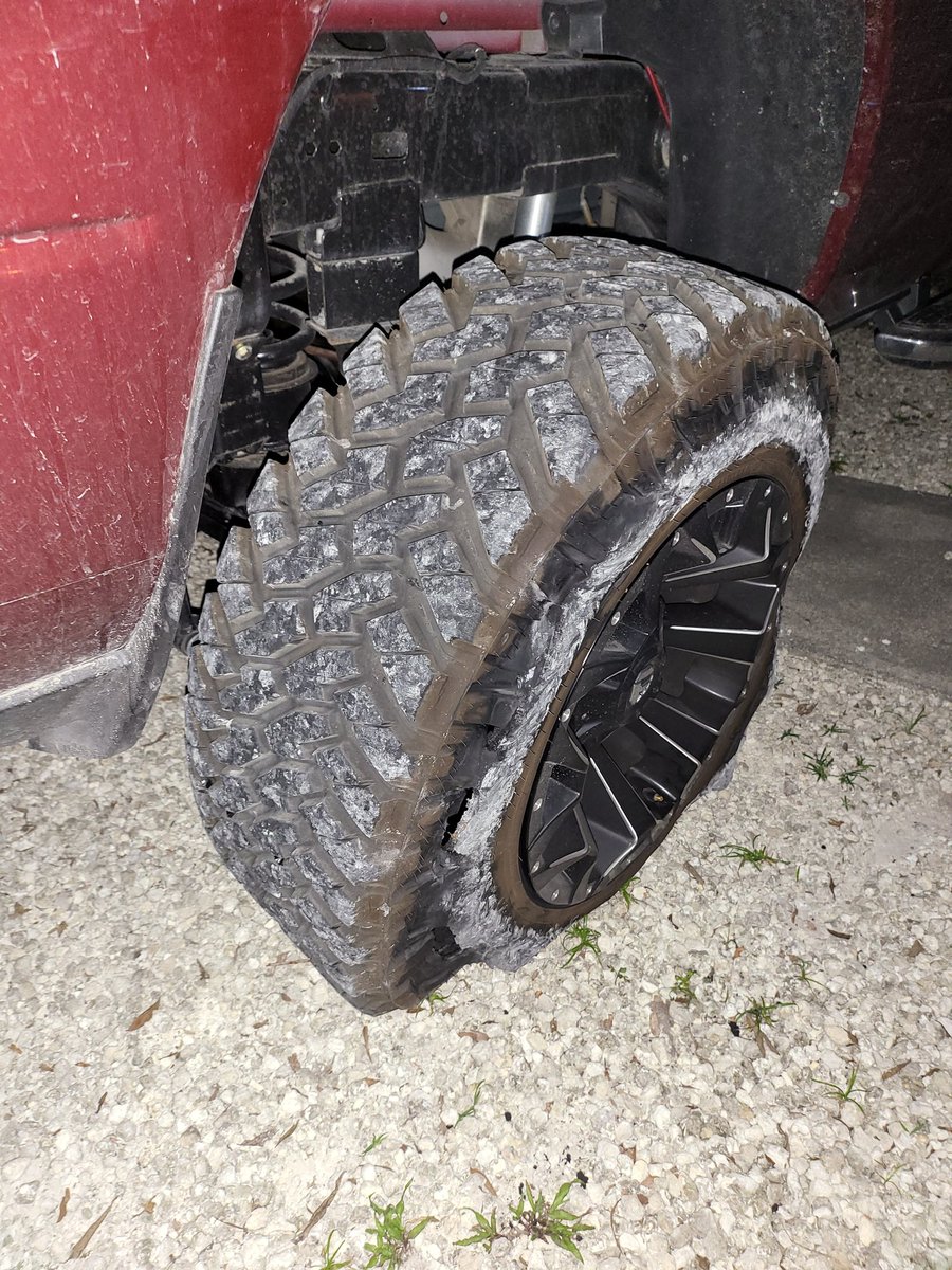 @NittoTire major sidewall blowout on trailgrapplers with only 2000 miles on them. Please warranty this tire. dot 0223