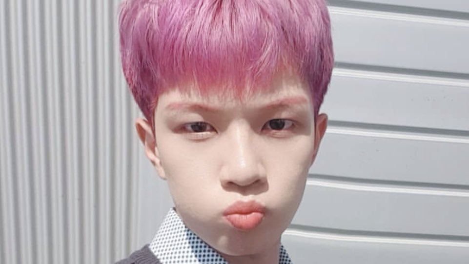 uni_yun_'s tweet photo. 딸기 승구 https://t.co/WJ2e7ApY2n