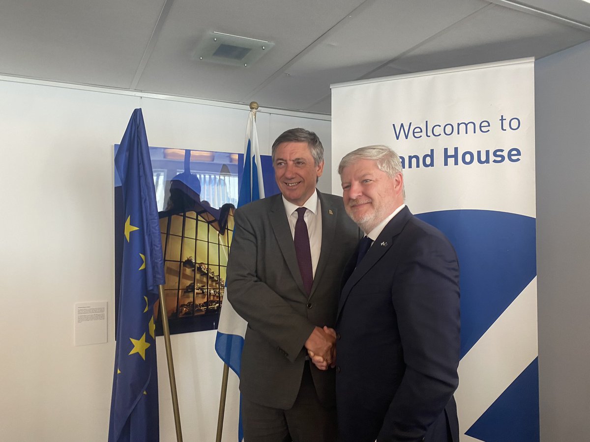 Thank you @ScotlandEuropa for inviting us to your brilliant reception. A bonus after a great day at #SHERPAConference @EU_Commission @jimhume9 in lovely city #Brussels #greatfood #greatdrink #Fantasticchat and #cycling #powerofthebike @CyclingWorlds #Scotland @AngusRobertson