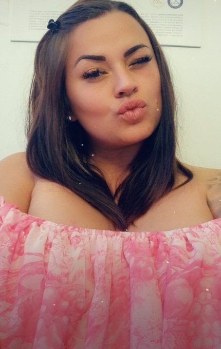 Bonne journ&eacute;e 😘 https://t.co/GbgatLd2Oh<a href="/tag/nouvellephotodeprofil"class="tags"><span>#nouvellephotodeprofil</span></a>