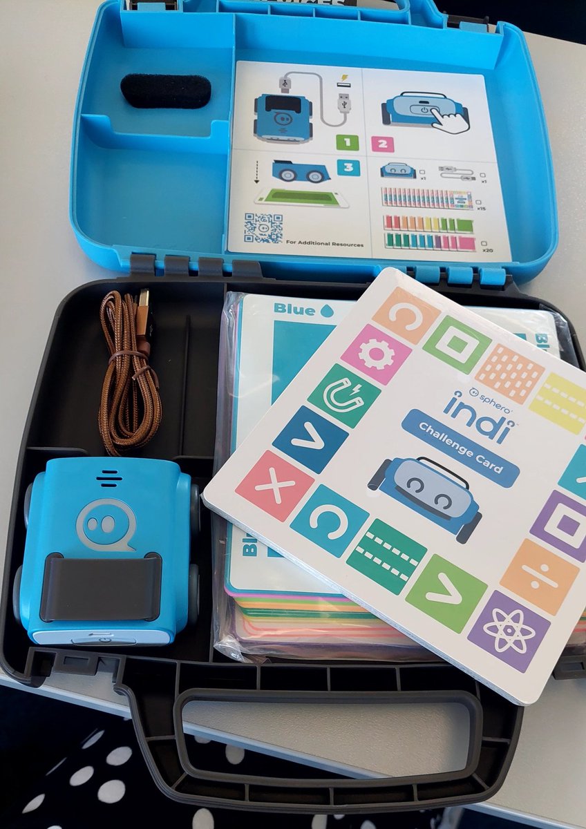 MrsDuncan19's tweet photo. Enjoying a great day with @SSERCtechnology 
I can't wait to take our @SpheroEdu Indi back to @tillyps and share with our learners #Digital #STEM #ProfessionalDevelopment https://t.co/ykRSEIo30H