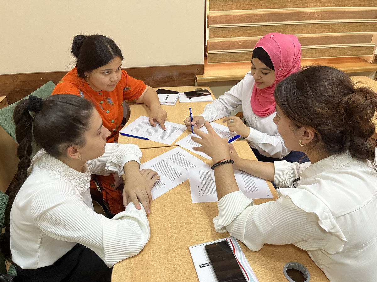 kschmerm's tweet photo. Uzbek students from legal technical schools discuss how to effectively work as a team to develop and implement legal education lessons at high schools https://t.co/PdwtcNifZD