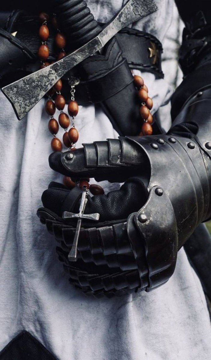 Backslash tweet media