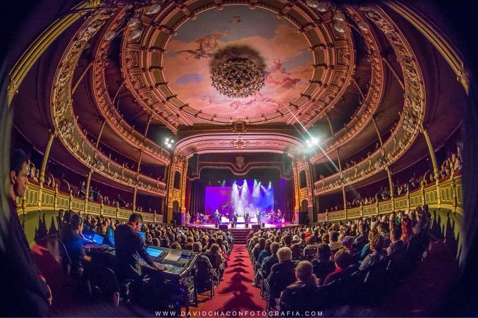 Postales que hice algun tiempo atrás del <a href="/Teatro_Nacional/">TeatroNacionalCR</a> 🔥🇨🇷📸