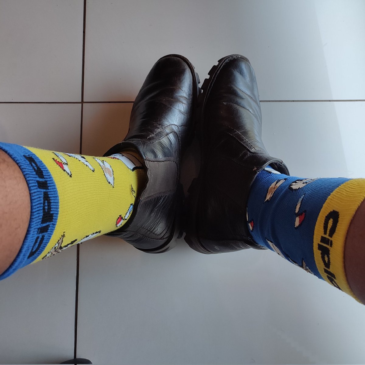 #CrazySocks4Docs @drmanoko mental health matters