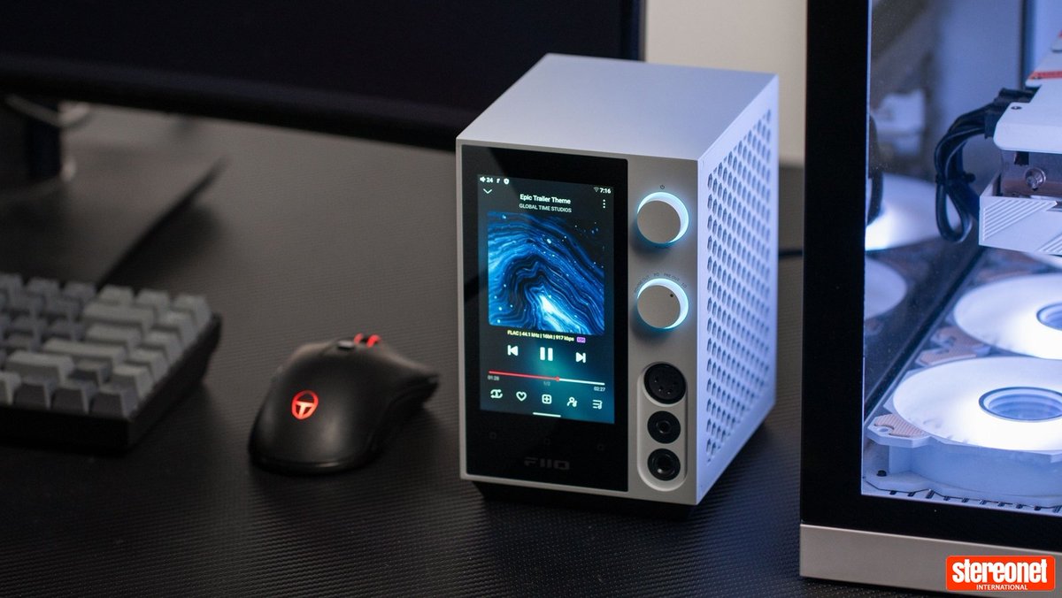 𝗥𝗘𝗩𝗜𝗘𝗪: @FiiO_official R7 All-In-One Streaming Amp
 stereonet.com/uk/reviews/fii…

'For people with limited space and not too big a budget, this is surely a game changer.'

#hifireview #hifinews #stereonet #snuk #HiResAudio #streamingmusic @roonlabs #RoonReady @starscreamcomms