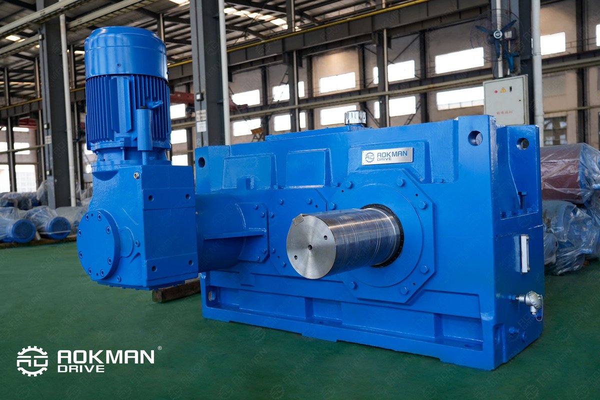ShirleyAokman's tweet image. #Aokman
H series industrial gearbox with auxiliary drive
wa.me/+8615617866320

#reducer #drivesolution #mining #steelmill #cement #sugarmill #sludgedewatering #parallelshaft #device #quarry #recycling