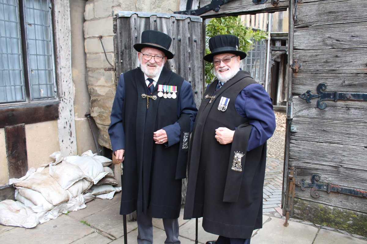 The Brethren are just as excited as we are to welcome you back to the Lord Leycester! 

#historical #historylover #historylovers #medieval #heritage #classicalarchitecture #historichomes #historichouse #historichouses #history #beautifulhomes #medievalarchitecture #tudorbuilding