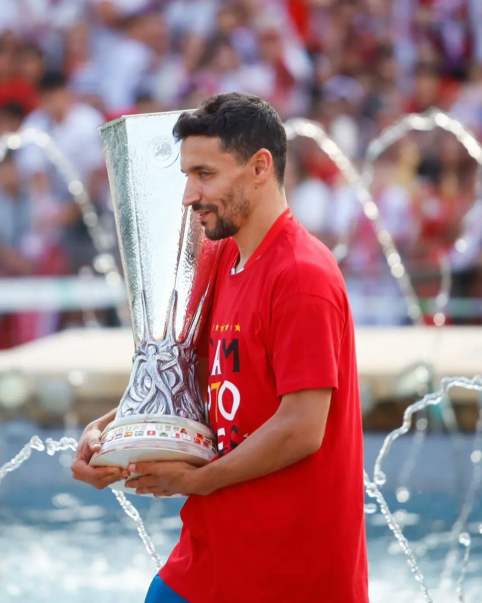 DON JESÚS NAVAS VUELVE CON LA SELECCIÓN ESPAÑOLA.

#SevillaFC #vamosmiSevilla