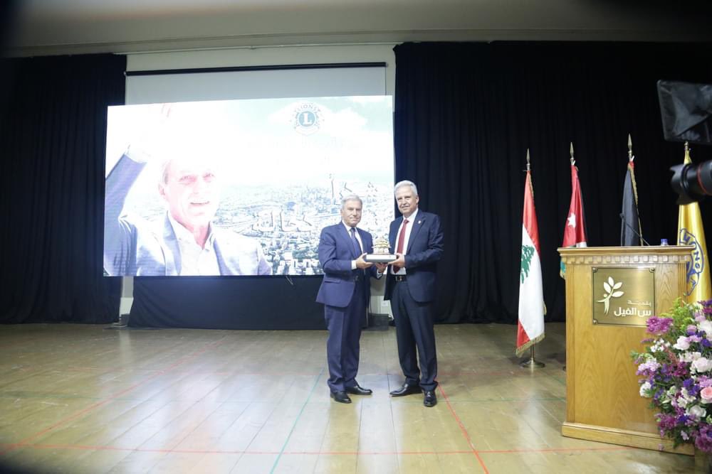 kanaan_rima's tweet photo. Lions Clubs International -351
حفل تكريم الأستاذ نبيل كحالة وإزاحة الستارة عن اللوحة المقدمة من جمعية أندية الليونز لمدينة سن الفيل
تهانينا من نادي برمانا أرجوان رئيسًا وأعضاء
ريس نبيل
تستحقها عن جدارة
#sinelfil
#lebanon https://t.co/21XbnKZIVr