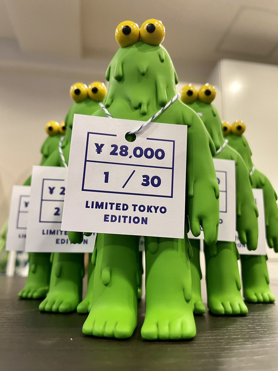 hakkanog's tweet photo. すでに最高のブツが東京に到着してます🇯🇵 @OozeFriend フィギュア 東京エディション NFT ART TOKYOで30体限定です!!
#nftarttokyo #NAT3 #TipicalFriends #OozeFriend #GarbageFriends #InvisibleFriends https://t.co/zTCnaZKtpx