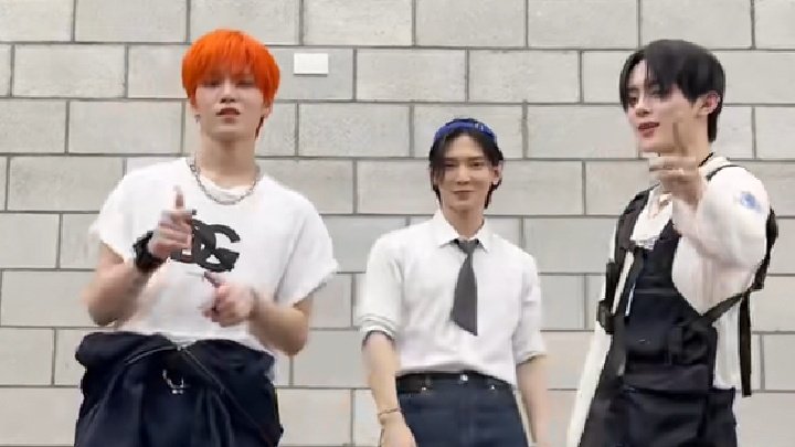 MySan1006's tweet photo. in this year (so far) 🥹 #ATEEZ
✨ Seonghwa San - #RoverChallenge + EXO's KAI
✨ Yeosang - #DiamondsOnlyChallenge
+ WayV Xiaojun & Tempest Hyeongseop
✨ Hongjoong Yunho - #BONVOYAGEChallenge + Dreamcatcher
✨ Yeosang - #Crazy_Like_That_Challenge + VeriVery Gyehyeon & Kangmin https://t.co/v8jcHFv0Kh