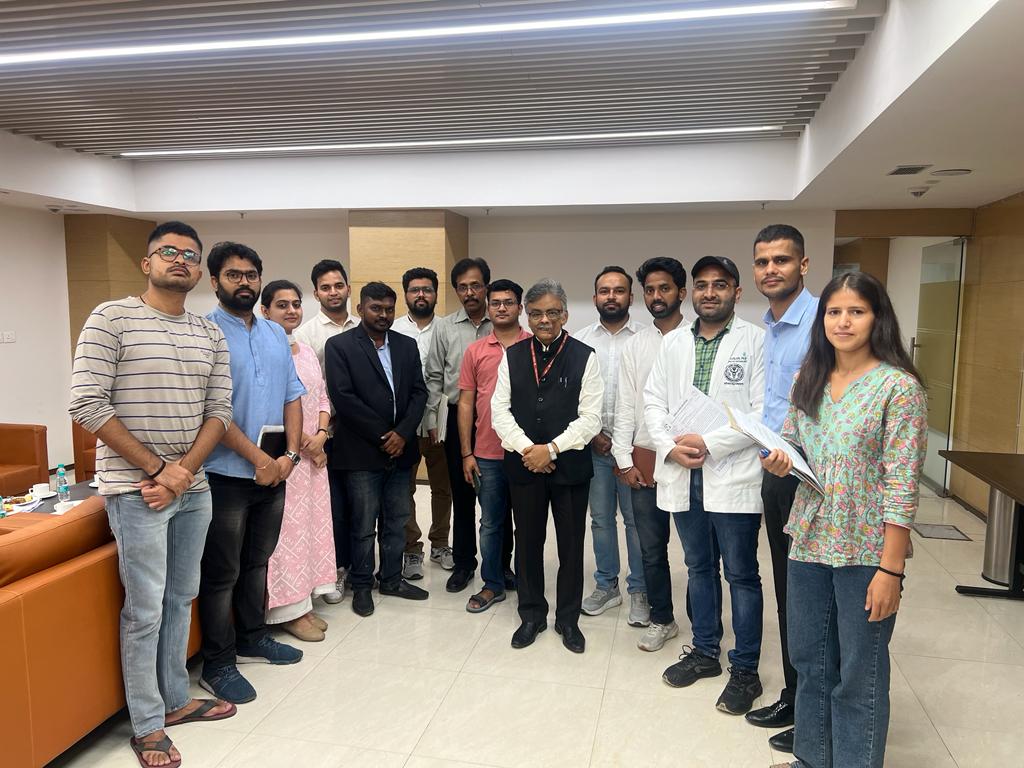 #Hike_in_fellowship
AIRSA representatives met with the DST secretary @srivaric and other higher officials @guptaakhilesh63 and made a number of demands, including an increase in fellowship by 60% with an effect from 1st January 2023, regular disbursement of  fellowship, PhD…