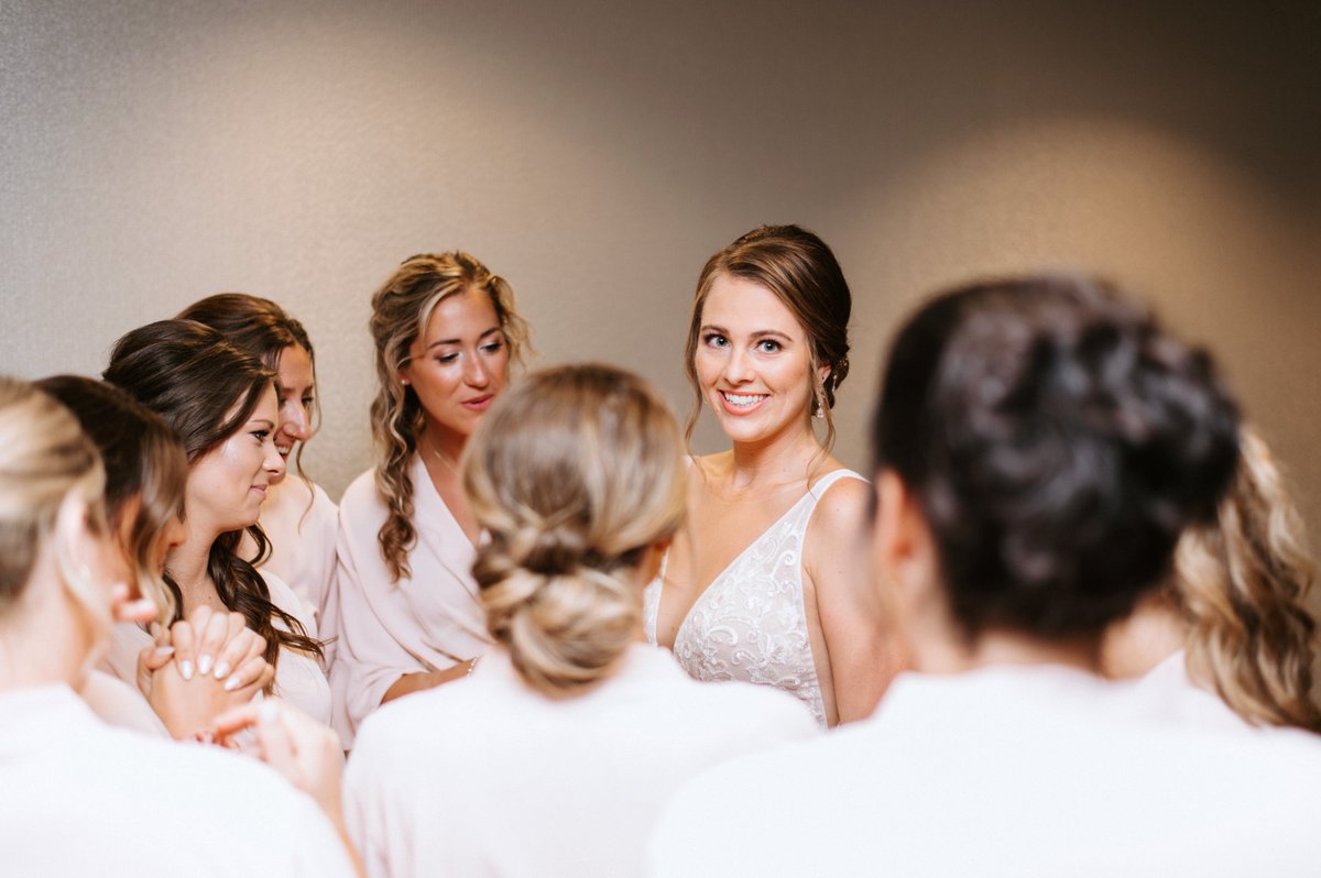 At the end of the day, it all comes down to the person you look for in a crowded room—the bride👰

Photo by Amber Jablonski
Hairstyles by Carrie & AJ
Makeup by C'Airea & Carrie

#weddingmakeup #weddinghair #weddingglam #weddingday #bride #bridesmaids #chicagowedding #HMUbyAppease