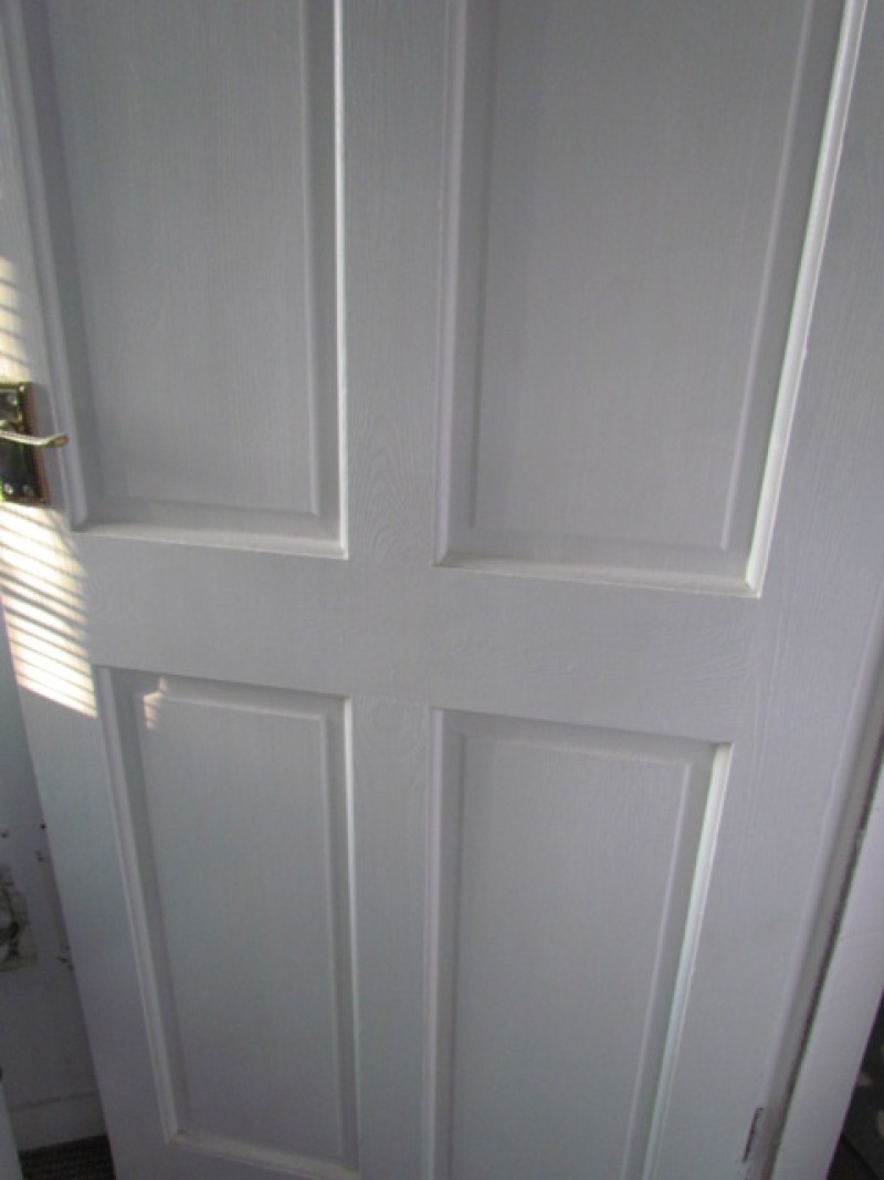 OFFER: Internal doors (Llanelli SA15) ilovefreegle.org/message/997941…
