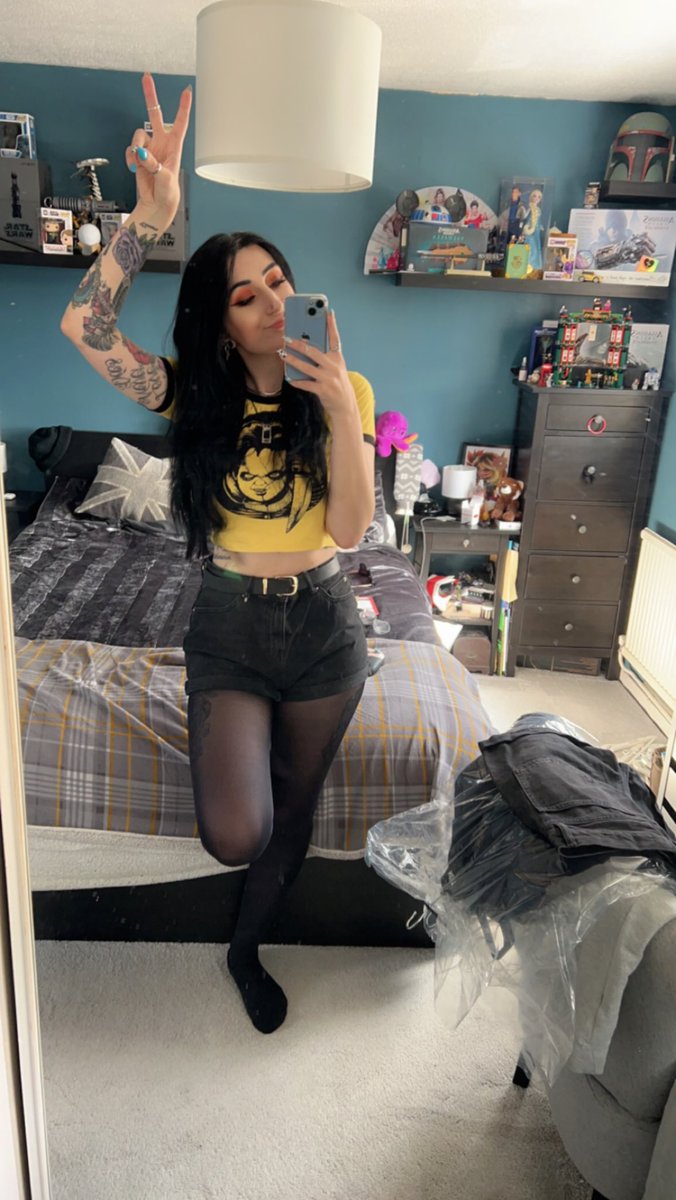 Last night seeing <a href="/ICENINEKILLS/">ICE NINE KILLS</a> 🪓🪓
Top band I have ever seen live and I just want to redo that experience all over again!