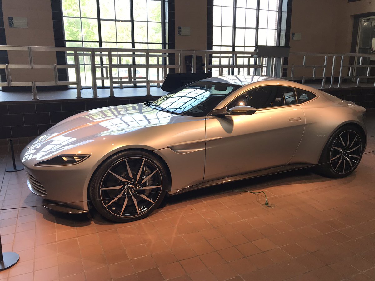 HaphazardStuff's tweet image. Daniel Craig’s rides from Spectre &amp;amp; Quantum of Solace. Interesting to see the battle damaged DBS with all the bullet hits.#JamesBond #BondInMotion