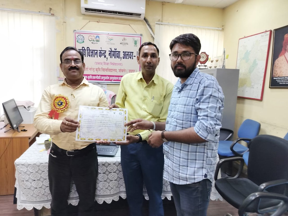 Earthood tweet media