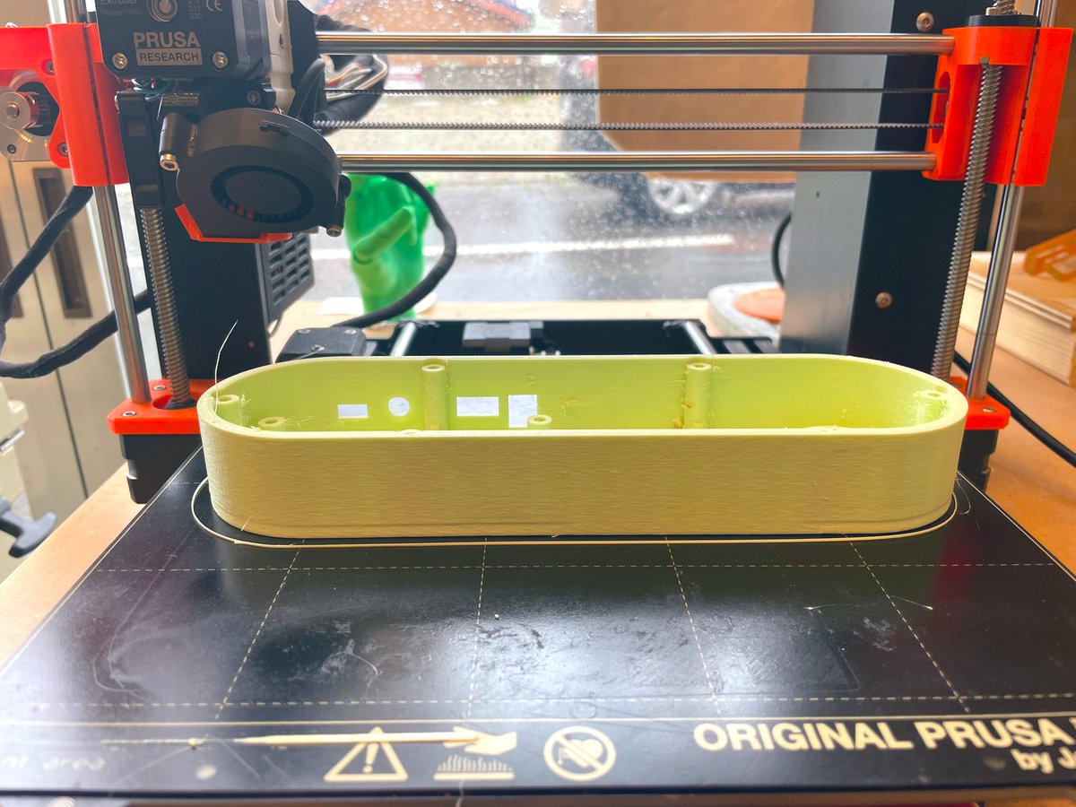 interestor's tweet photo. 日曜に向けてコツコツ印刷中。ペパーミントグリーン&ホワイトにする、どこをどの色にしようか考えるの楽しい
#NewlifeRecord https://t.co/QHFjuZWJWO