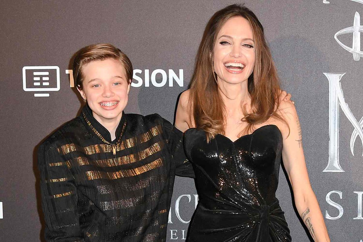 EndWokeness's tweet photo. Like the vast majority of kids with gender dysphoria, Shiloh Jolie outgrew it

Luckily for her, her parents didn’t give her puberty blockers or procedures to help “affirm” her boy identity https://t.co/snL9eefP45