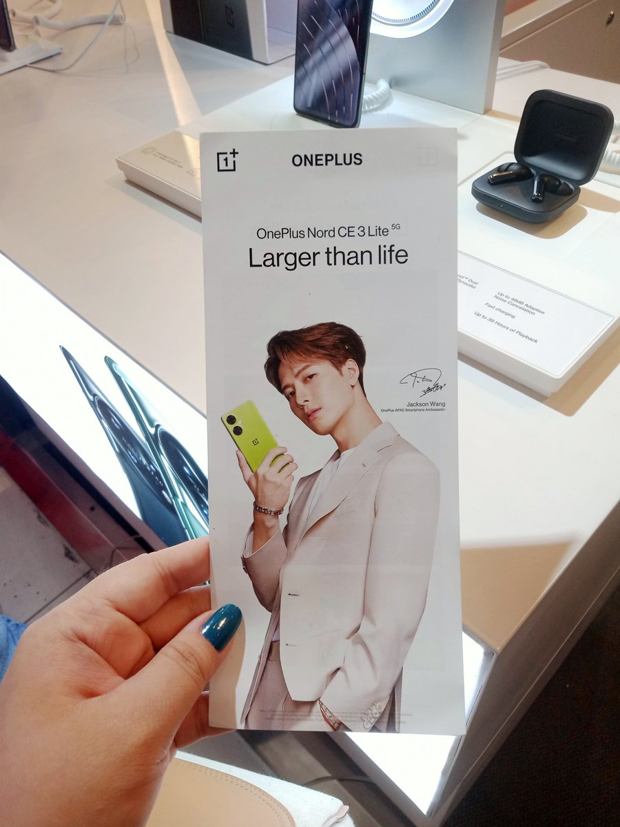 dpryienzy's tweet image. I got Jackson Wang flyer hehe.🤍
@JacksonWang852

#OnePlusPH 
#OnePlusNordCE3Lite 
#OnePlusxJacksonWang